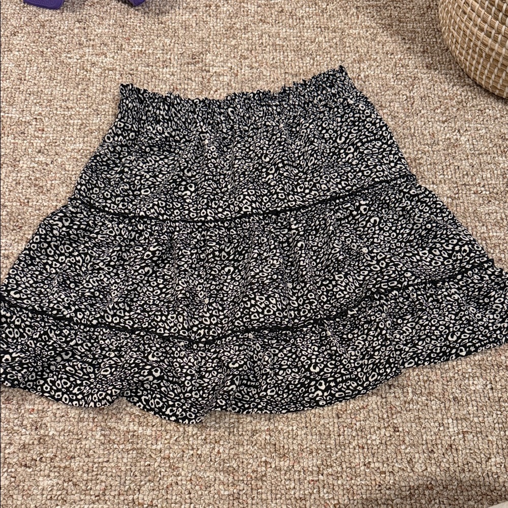 Potter's Pot Black and White Tiered Mini Skirt